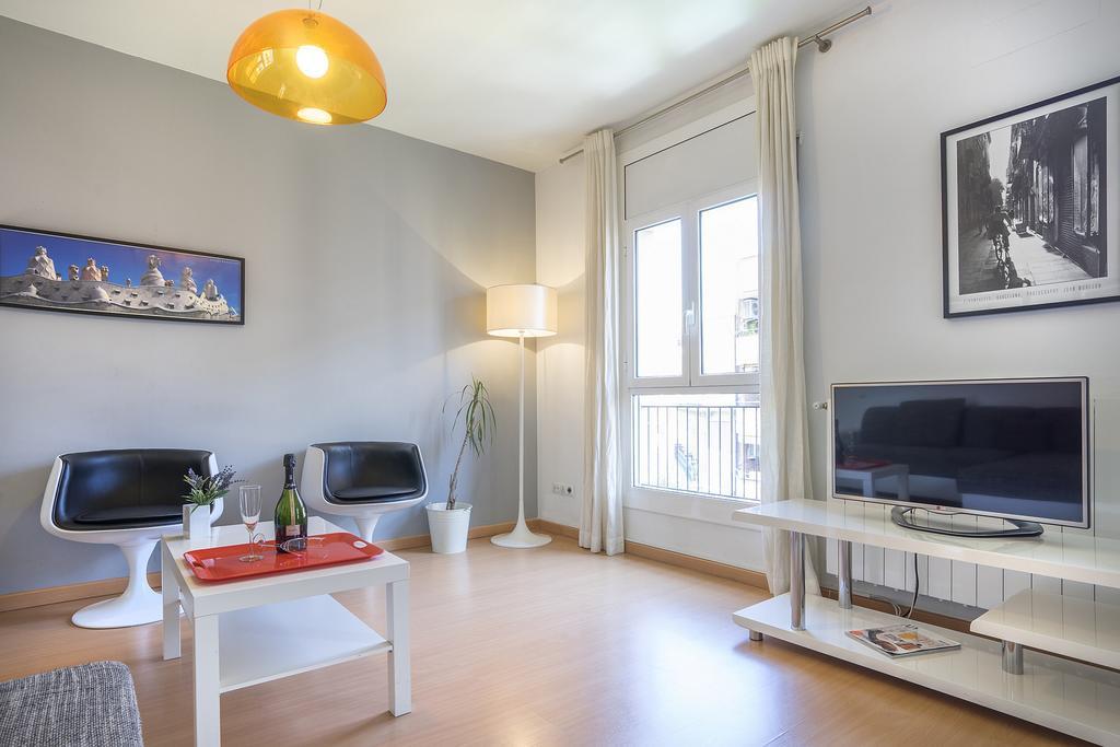Apartment Friendly Living Comfort