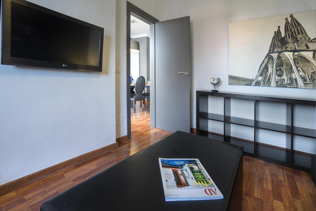 Apartment Friendly Living Comfort